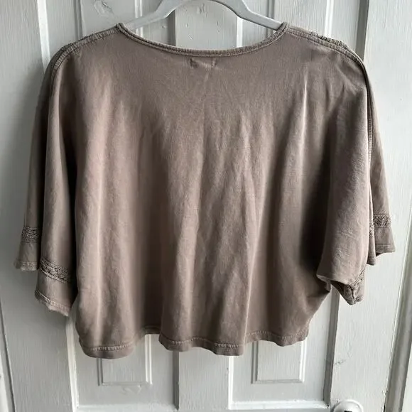 Aerie Airy Crochet Lace Trim Button Front Cardigan Top – Taupe | M - Picture 3 of 9